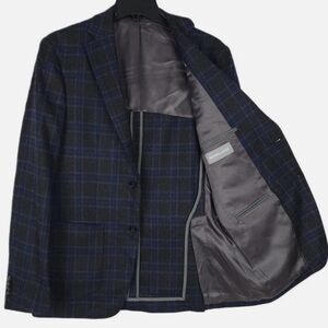 Michael Kors Men's Dark Navy and Black Plaid Wool Sport Coat